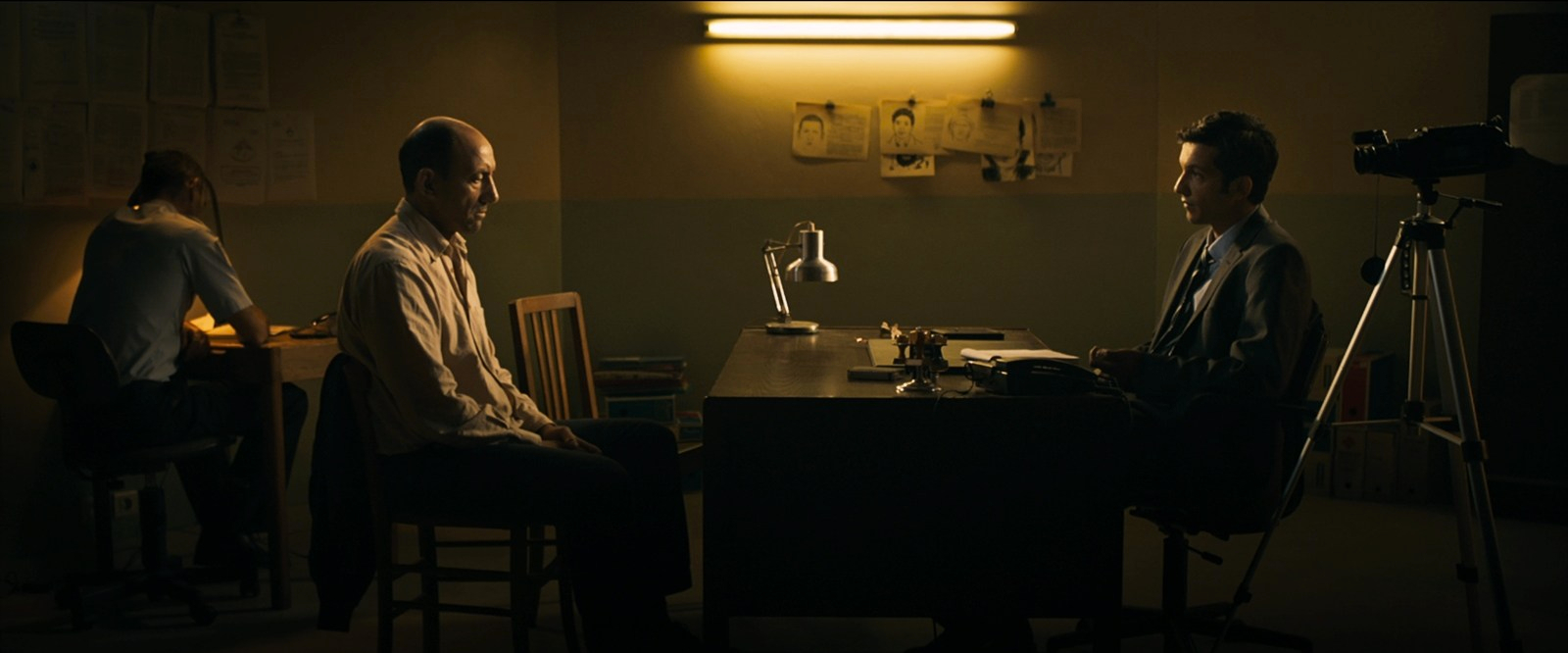 Still from Ennemis intérieurs. Courtesy of Qualia Films